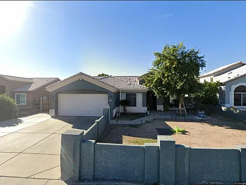 2538 N 86th Dr Photo 1