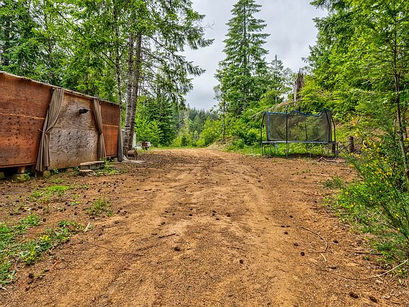 5th image of 43147 NW Hidden Mountain Dr