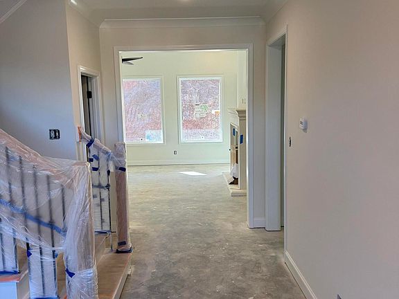 5th image of 11920 Catatoga Blvd