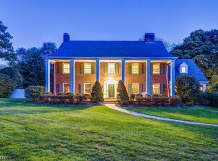 212 Old Short Hills Rd, Short Hills, NJ 07078