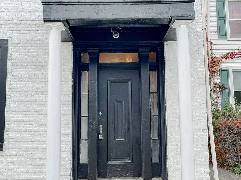 208 Warren St — Photo 117