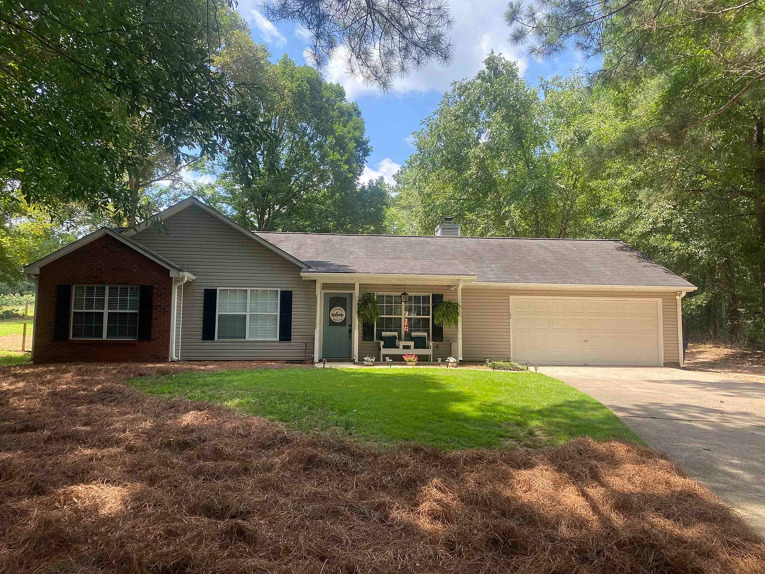 2490 Amber Hills Dr photo 1