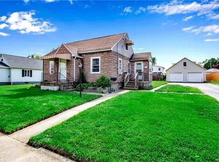 71 Caswell St, Lancaster, NY 14086