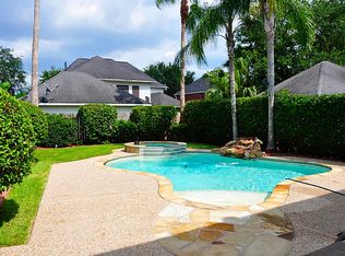 1411 Meadow Hill Dr, Sugar Land, TX 77479