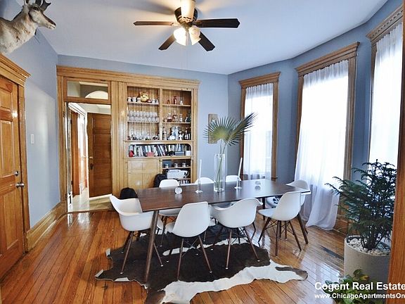 3rd image of 1610 N Sawyer Ave #3