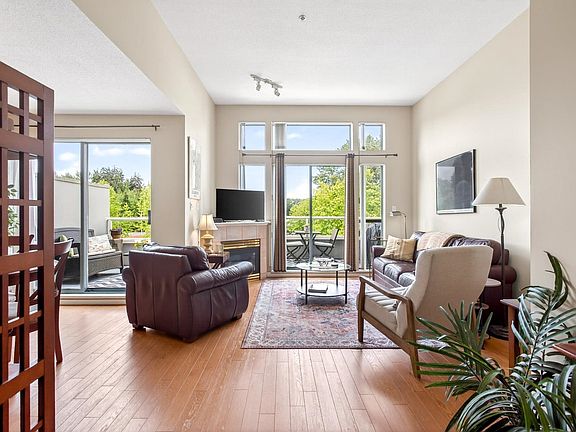 4th image of 220 Newport Dr #409