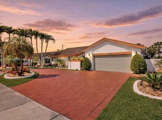 9400 SW 100th Avenue Rd, Miami, FL 33176