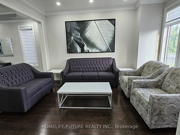 4th image of 77 Martin Byrne Dr