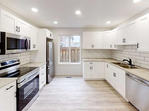 5th image of 10506 98a St #1
