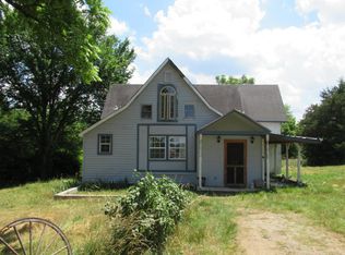 62 Persimmon Hill Ln, Lampe, MO 65681