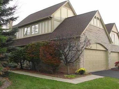 2786 Maitland Dr, Ann Arbor, MI, 48105