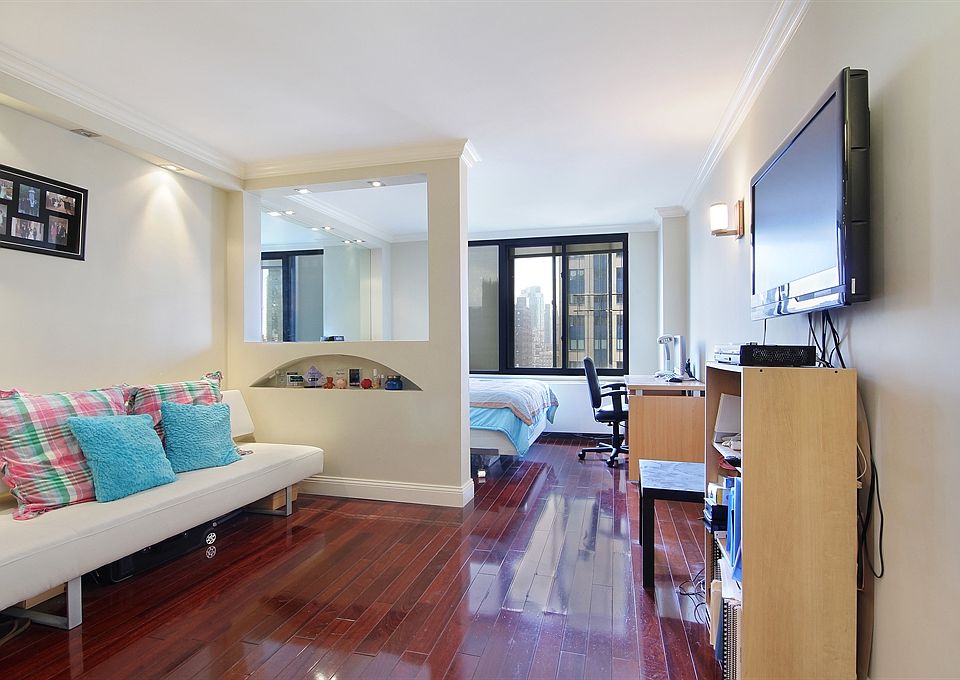 1st image of 445 5th Ave #26E