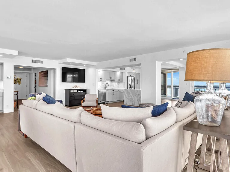 5380 N Ocean Dr #18J — Photo 19