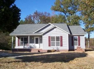 179 New Bethel Rd, Selmer, TN 38375