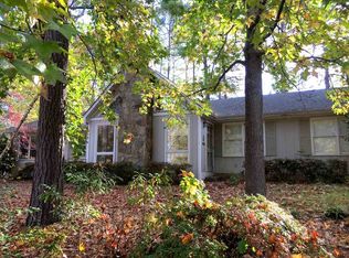 107 Scottswood Dr, Spartanburg, SC 29302