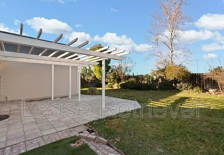 825 Heritage Pl — Photo 42