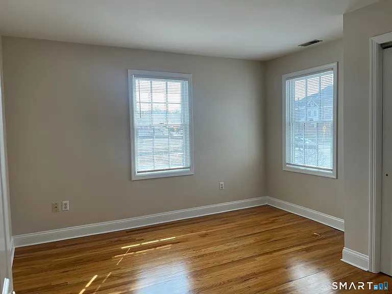 56 East Ave — Photo 13