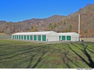 2696 Beaverdam Rd, Canton, NC 28716