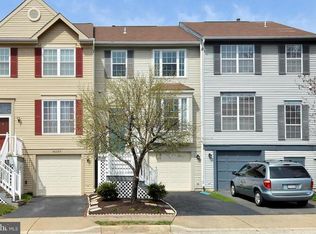 46694 Sandalwood Sq #46694, Sterling, VA 20164