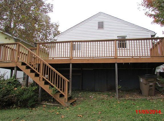 3rd image of 2304 NE Cecil Ave
