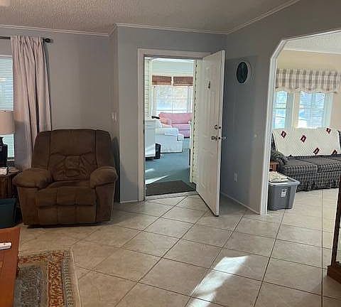 2nd image of 162 Southampton Blvd