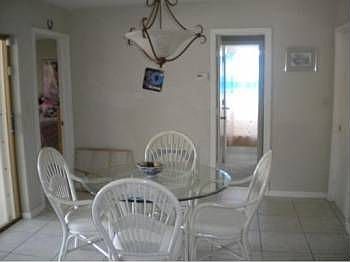 2nd image of 6010 Paradise Pl