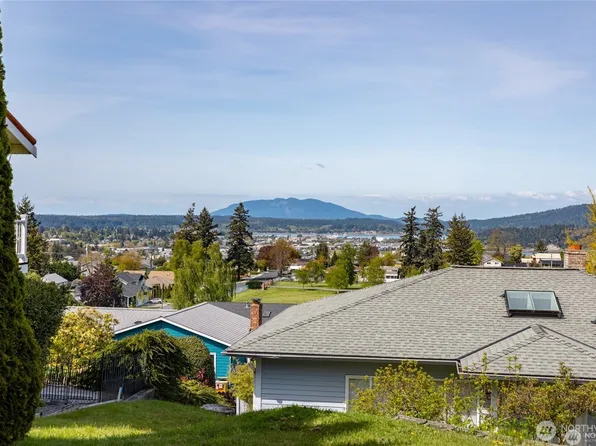 1 NHN Saint Marys Place, Anacortes, WA 98922