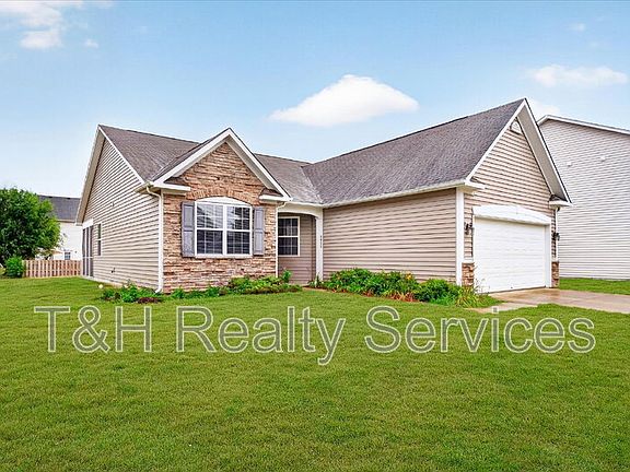 3rd image of 5935 Monticello Square Ln