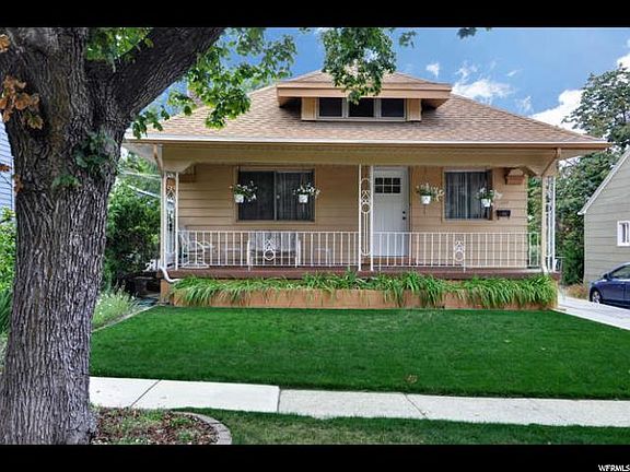 2nd image of 1158 E Roosevelt Ave