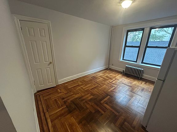 3rd image of 4306 46th St APT 3C