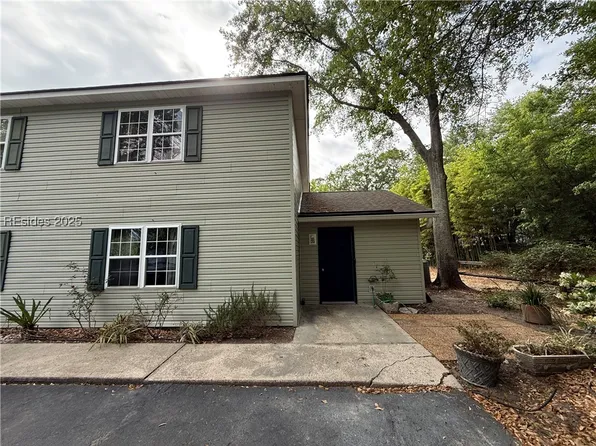50 Marshland Rd APT 30, Hilton Head Island, SC 29926