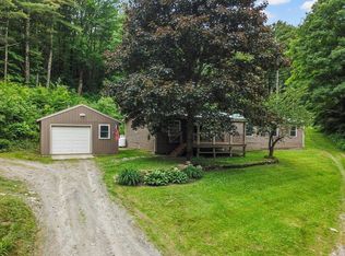 762 Niles School Rd, Pownal, VT 05261