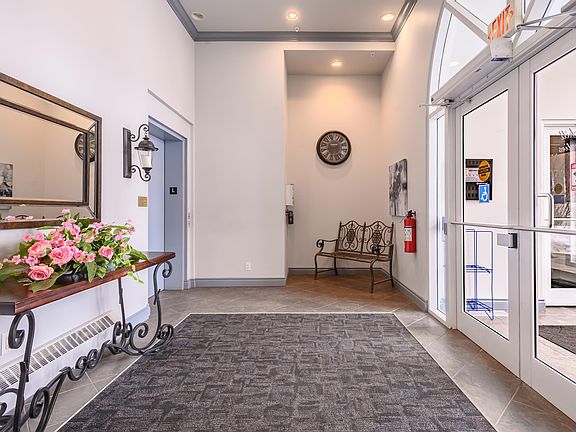 3rd image of 260 Sturgeon Rd #106