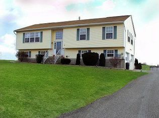4 Matthew Dr, Wantage, NJ 07461