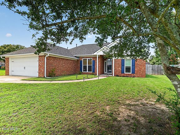 3rd image of 230 Taylor Circle
