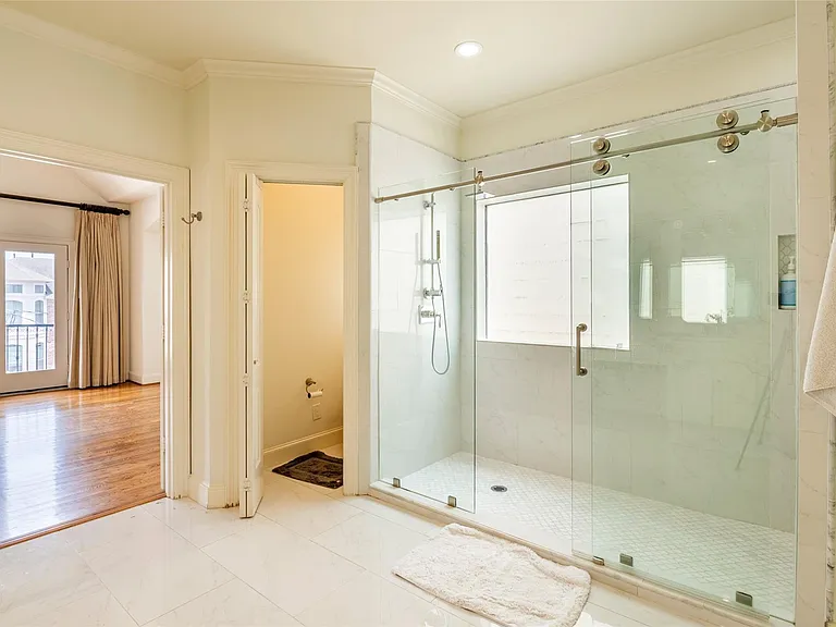 4233 Childress St — Photo 29