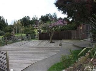 53 Everett Rd, Petaluma, CA 94952