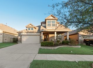 1312 Canary Ln, Northlake, TX 76226