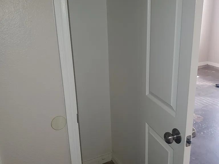 204 Marvin Cv — Photo 11