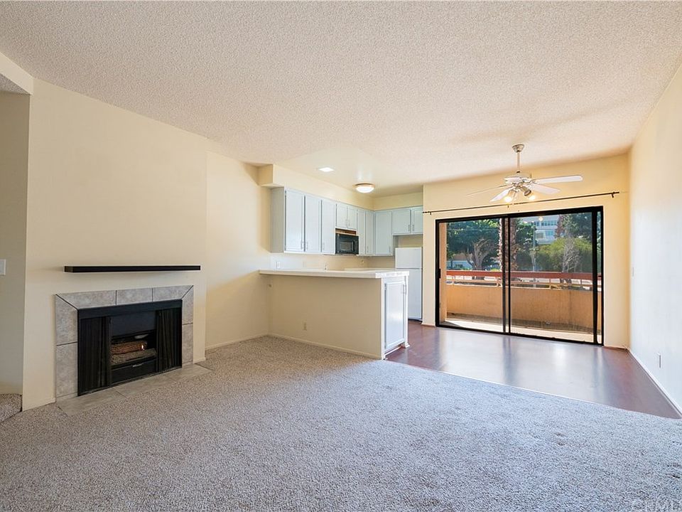 1st image of 941 W Carson St APT 228
