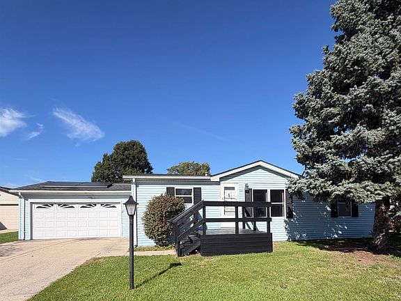 2nd image of 5332 White Pine Ln