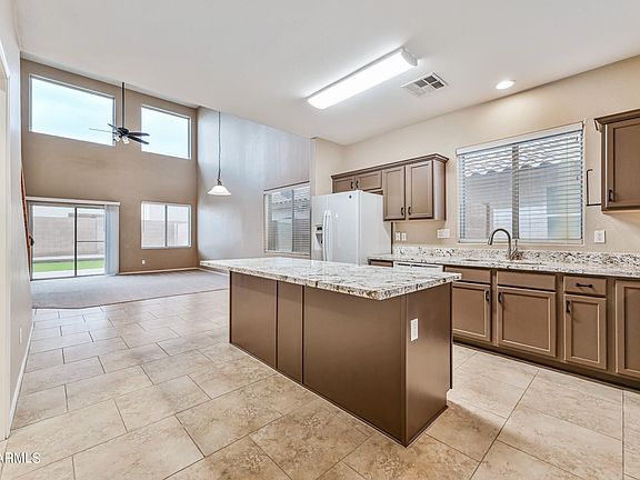 5th image of 3075 W Yellow Peak Dr