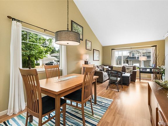 3rd image of 11043 Peony Pl NW