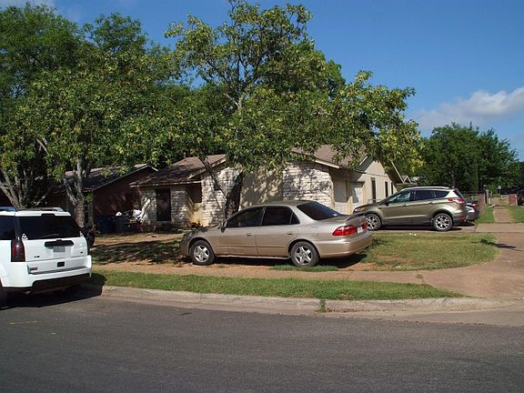 3rd image of 6604 Vougeot Dr