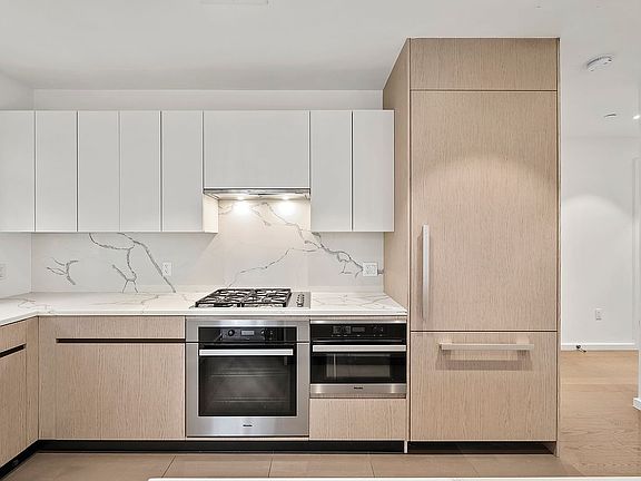 5th image of 133-27 39th Ave #3H