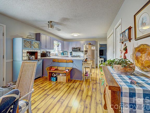5th image of 354 Jack Francis Rd