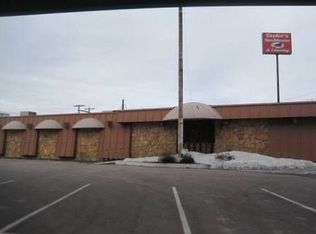 1609 N Kansas Ave, Hastings, NE 68901