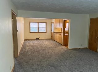 1230 S 18th St #3, Lincoln, NE 68502