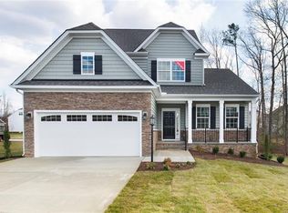 6818 Whisperwood Dr, North Chesterfield, VA 23234