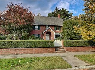 36 Harwich Rd, Providence, RI 02906